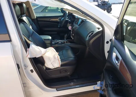 2018 Nissan Pathfinder Platinum из США, поврежденный, VIN 5N1DR2MM1JC670197